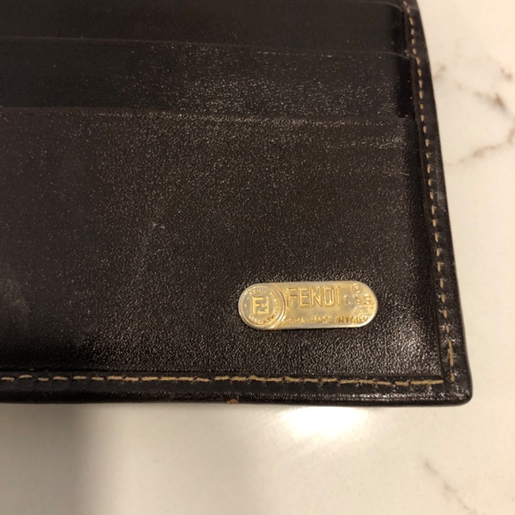 Vintage Fendi Brown and Black Wallet - Picture 7 of 8